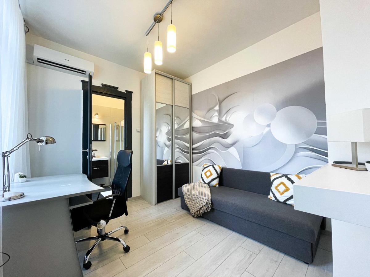 Manyi Apartman 2 Debrecen Bagian luar foto