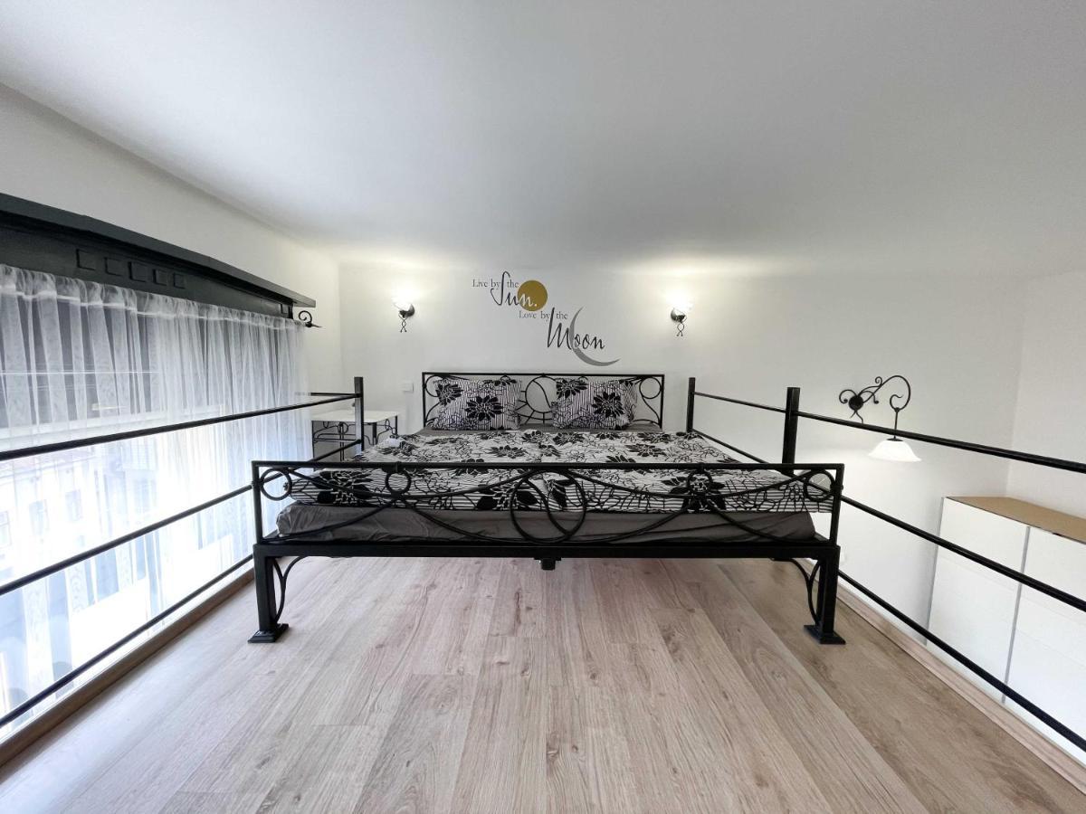 Manyi Apartman 2 Debrecen Bagian luar foto
